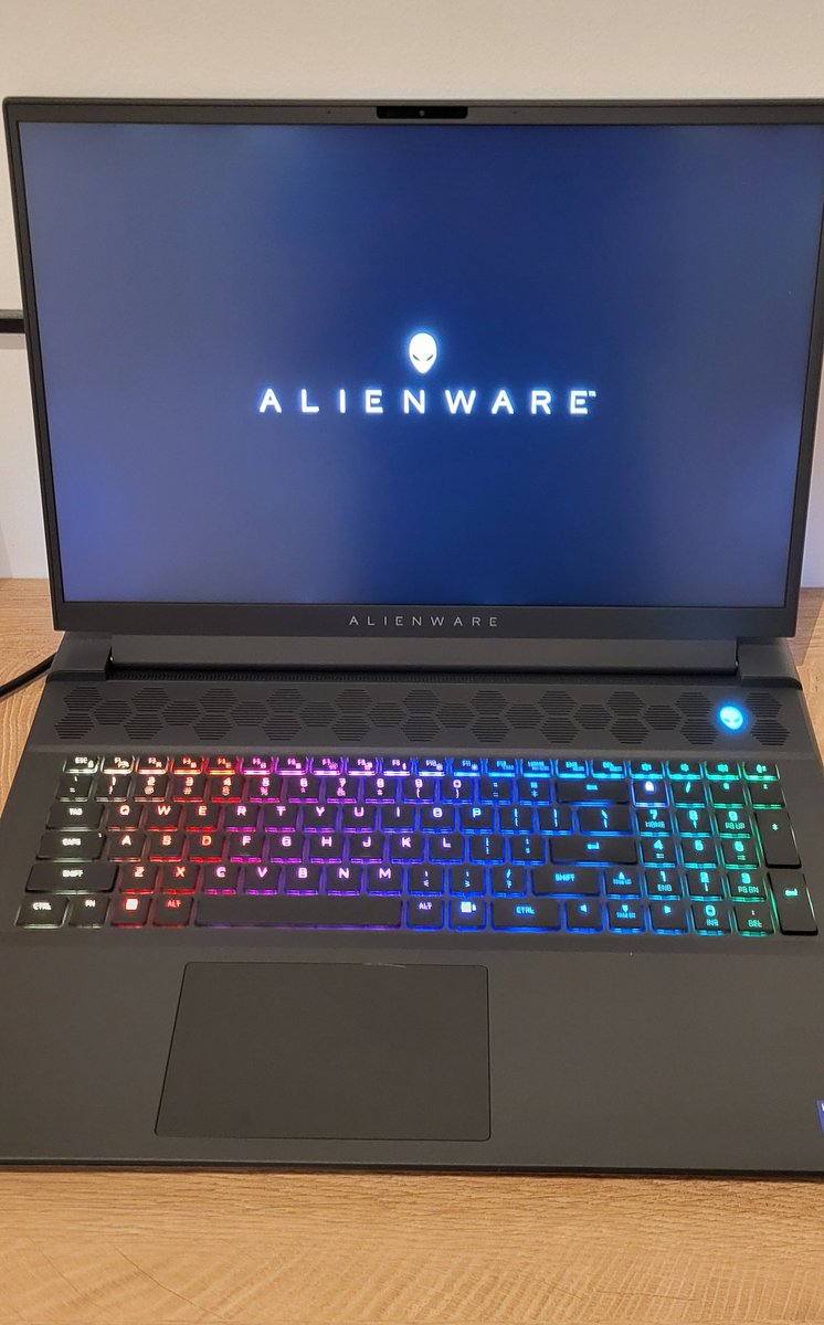 MUlt1mate's tweet photo. Я сейчас буду уста��авливать все игры https://t.co/FERIlWmw4m
