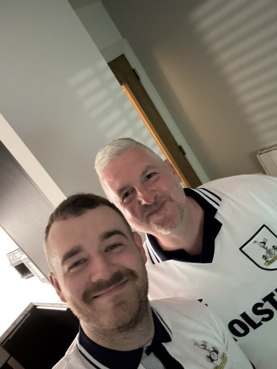 ethandoherty15's tweet photo. Long old 17 years https://t.co/hOSSe77oY5
