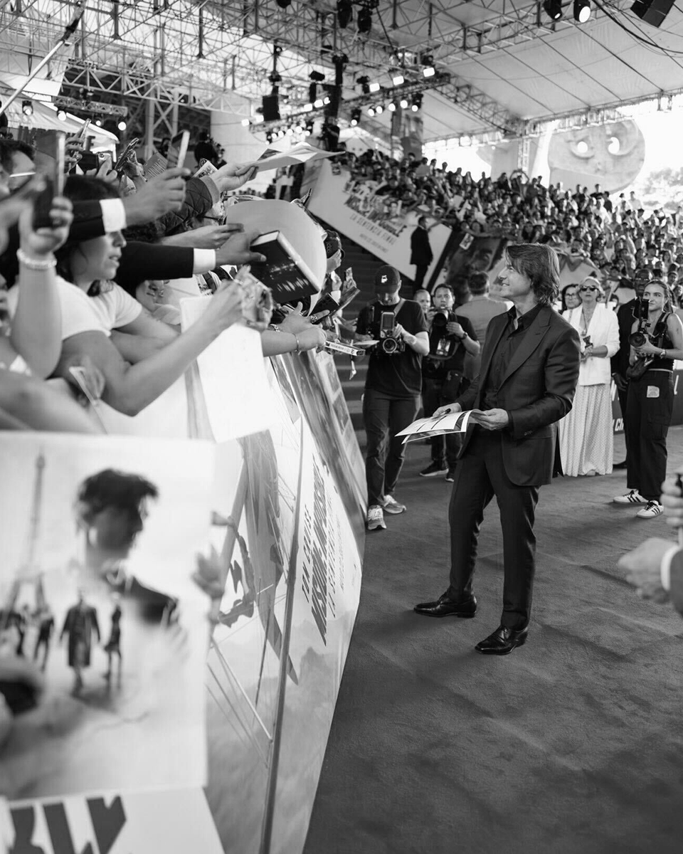 TomCruise's tweet photo. https://t.co/vPsUW3spDS