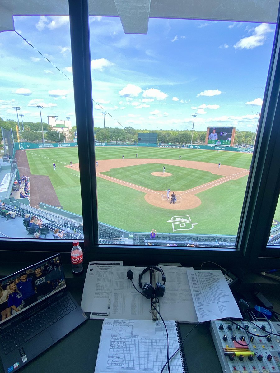 Bisons Bears and Battlestar Galactica!
<a href="/UCABearBaseball/">UCA Baseball</a>-Lipscomb 5:30 pm CST
📻🎙️:  <a href="/TheBear91_3/">The NEW Bear 91.3, KUCA-FM!</a>  airtime 5:10 pm CST
📱💻: TuneIn app  x  UCA.edu/KUCA
#BearClawsUp x #FightFinishFaith