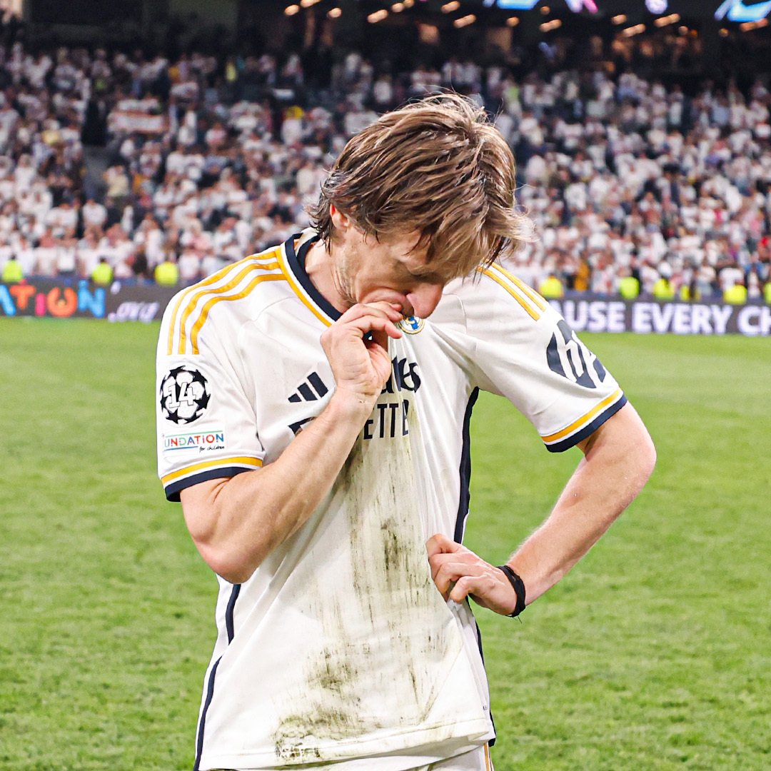 🚨 BREAKING: Real Madrid have decided NOT to offer Luka Modrić a renewal. It's a club's decision, not Xabi's. 

If nothing changes, Luka Modrić will play his last game at the Bernabéu on Saturday. <a href="/miguelitocope/">Miguel Ángel Díaz</a>