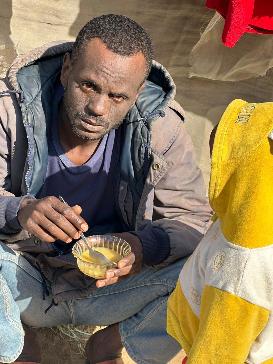 There is no food but there is love and affection 💔🍉chuffed.org/project/132156…