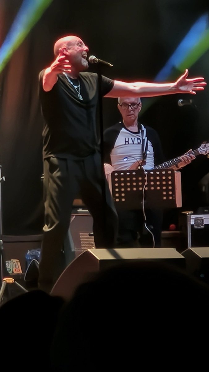 Laurence Sweeney tweet media