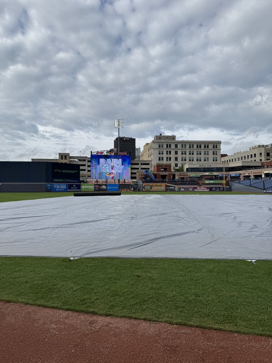 AkronRubberDuck's tweet image. Tonight’s game (5/21) against @AltoonaCurve will start in a delay. We will provide updates as they become available.