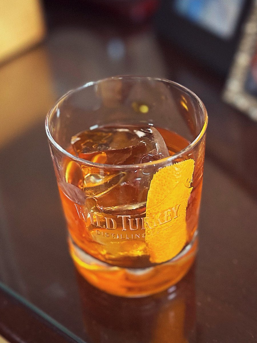 FirebirdBo's tweet image. Just an #OldFashioned kind of guy. My favorite pre dinner #Cocktail. #Cheers y’all! @WildTurkey #KentuckyBourbon #Bourbon