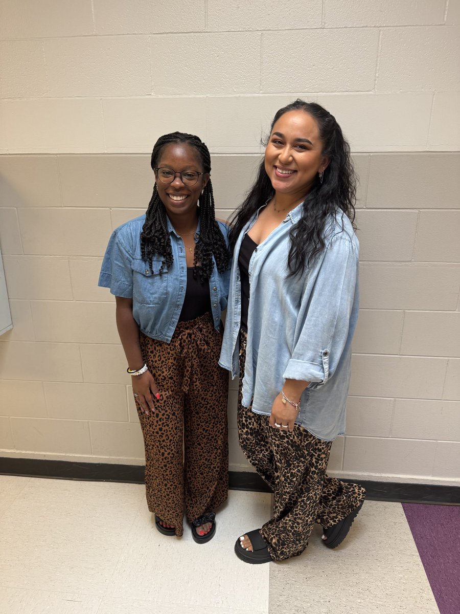 Mrs. Jones tweet media