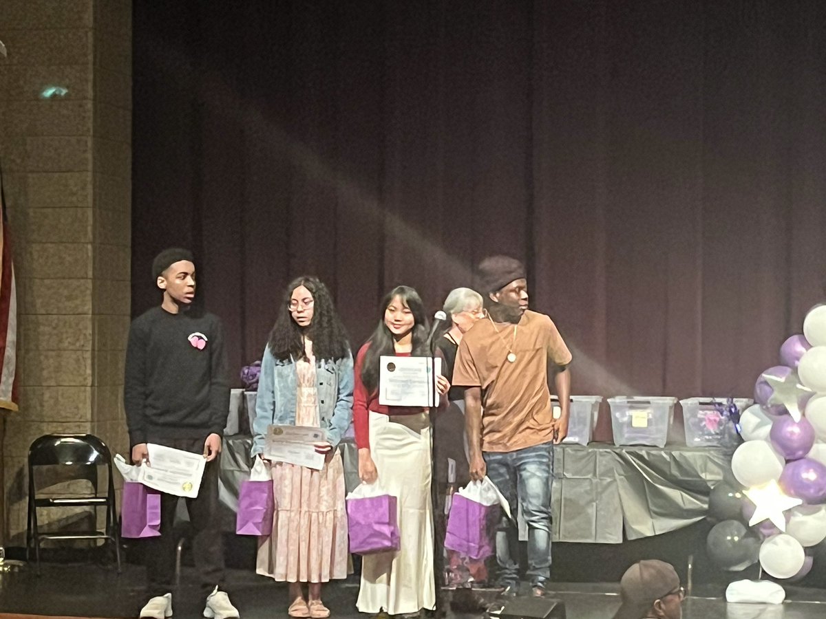 Thomas W. Lanier (@thomaswlanier) on Twitter photo Pictures from tonightβs celebration of all of our PLSD EL students. Central leads the way with 25 students who have scored proficient on the OELPA language acquisition test. Thank you to our fantastic teachers Mrs. Schlaerth, Ms. Guimont AND Mrs. Scoville. #TigerUp Pictures from tonightβs celebration of all of our PLSD EL students. Central leads the way with 25 students who have scored proficient on the OELPA language acquisition test. Thank you to our fantastic teachers Mrs. Schlaerth, Ms. Guimont AND Mrs. Scoville. #TigerUp