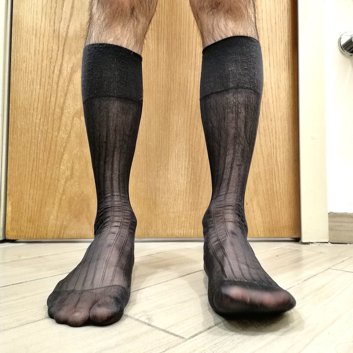 sheersocks_mx's tweet photo. Como me excita usar sheers 🤤🔥

#sheersocks #sheersocksfetish
#sheersocksmen #sheersocksgay #sheers #calcetines #ejecutivos 
#gay #gaymen #gaycdmx #gaymexico #sheersocksmexico #mexico #cdmx
#sheersocksworship #menfeet #footworshi̇p #menfeetworship #menfeetlovers #tntsocks https://t.co/AMrhBNWhzn