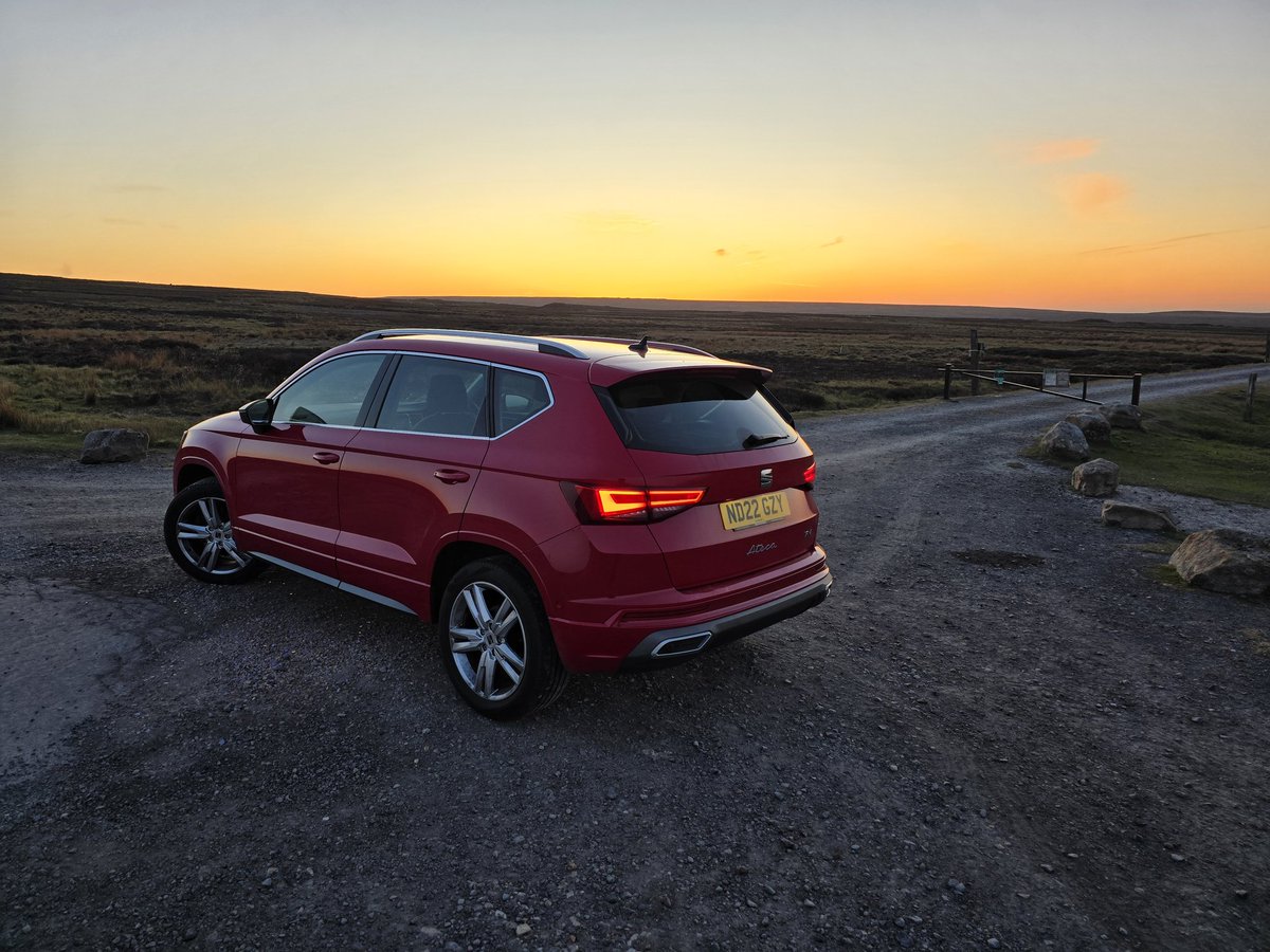 I don't really keep Twatter up to date much these days (I despair when I open it). 2 weeks ago my 2017 Optima tried to ingest it's own turbo so it's off. New ride acquired...Seat Ateca 2.0TDI 4drive FR. Not what I would normally have gone for, but I like it!