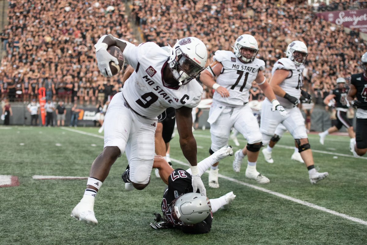 Mikail "T2" Trotter (@d1_kail) on Twitter photo #AGTG I am blessed to receive and offer from Missouri State
<a href="/CoachThomas_MSU/">Tramain Thomas</a> <a href="/MoStateFootball/">Missouri State Football</a> <a href="/coach_traylor/">Coach Traylor</a> <a href="/MikeRoach247/">Mike Roach</a> <a href="/SMOKETIMUSPRIME/">COACH K. DAVIS (SMOKE)</a> <a href="/SOCGoldenBearFB/">SOC Football</a> #AGTG I am blessed to receive and offer from Missouri State
<a href="/CoachThomas_MSU/">Tramain Thomas</a> <a href="/MoStateFootball/">Missouri State Football</a> <a href="/coach_traylor/">Coach Traylor</a> <a href="/MikeRoach247/">Mike Roach</a> <a href="/SMOKETIMUSPRIME/">COACH K. DAVIS (SMOKE)</a> <a href="/SOCGoldenBearFB/">SOC Football</a>