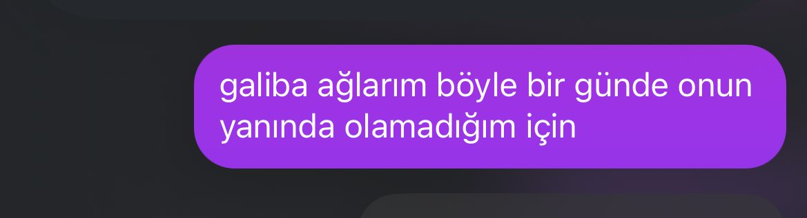 sansiiyook's tweet photo. x: ne güzel şehir dışında okuyorsun rahatsındır sen şimdi vs vs

o sırada kardeşimin özel gününde yanında ona destek olamayacağım için kahrolan ben... https://t.co/Zy7J5rB8GE