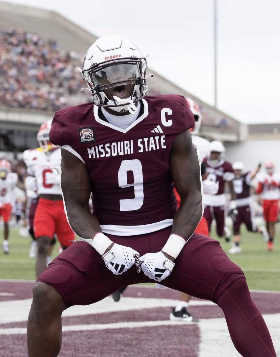 DeMorey Beasley (@deebeasley__) on Twitter photo wow.. Blessed to receive a(n) offer from Missouri State university! #GoBears #AGTG <a href="/_CoachDowning/">Michael Downing</a> <a href="/MoStateFootball/">Missouri State Football</a> wow.. Blessed to receive a(n) offer from Missouri State university! #GoBears #AGTG <a href="/_CoachDowning/">Michael Downing</a> <a href="/MoStateFootball/">Missouri State Football</a>