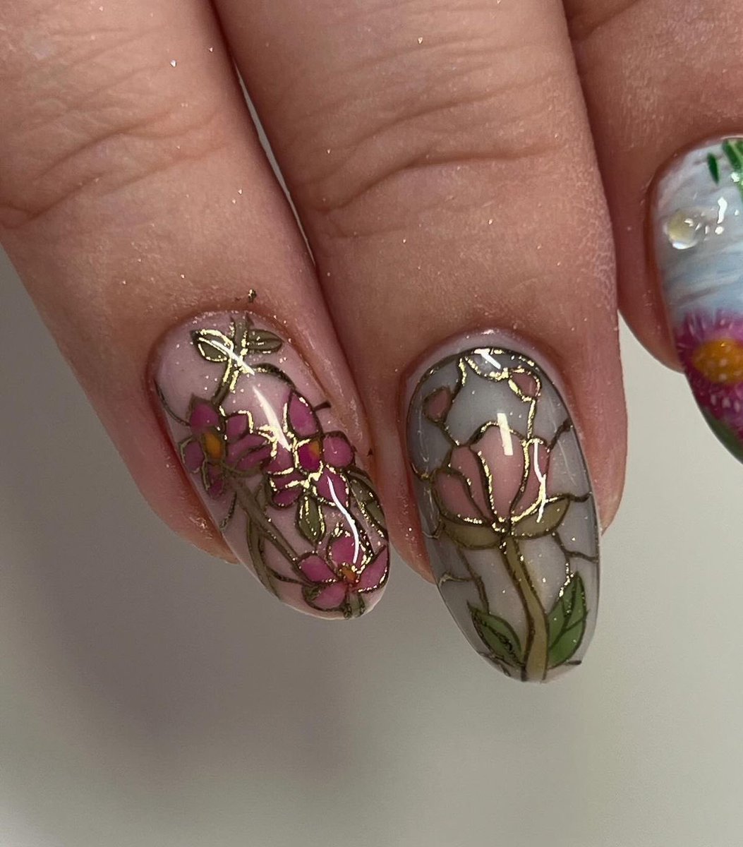300moods's tweet image. Stained glass nail art