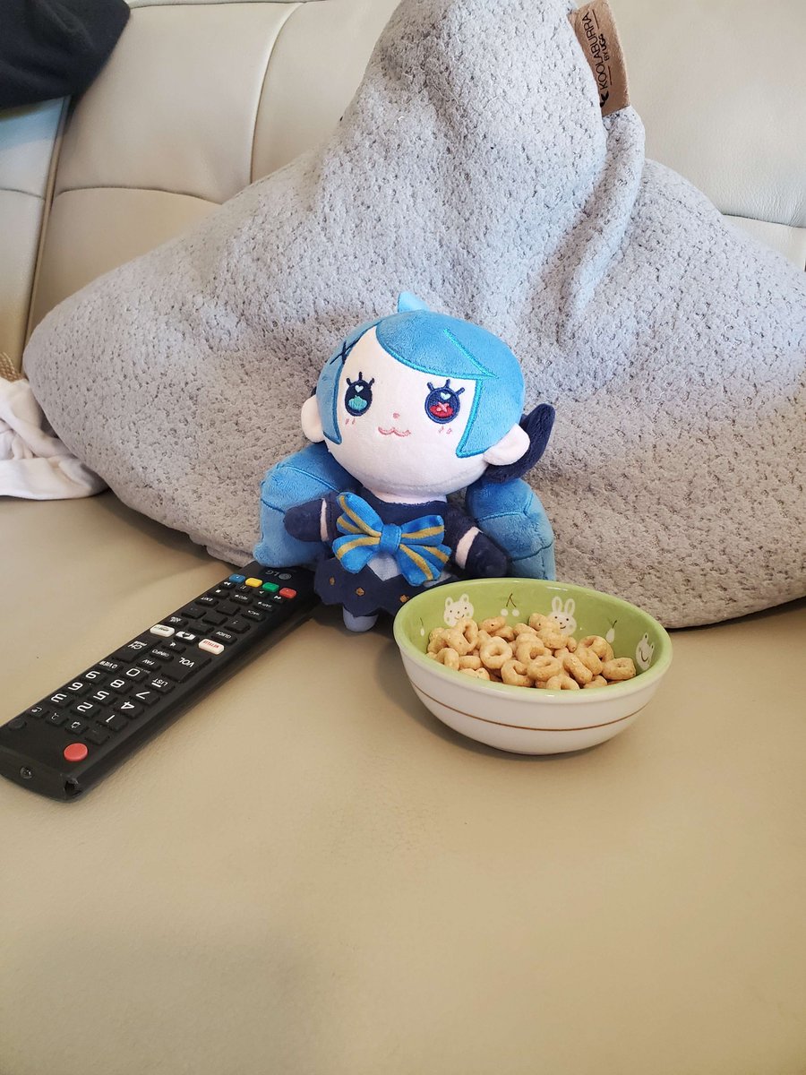 squoonsquoon's tweet image. gwen