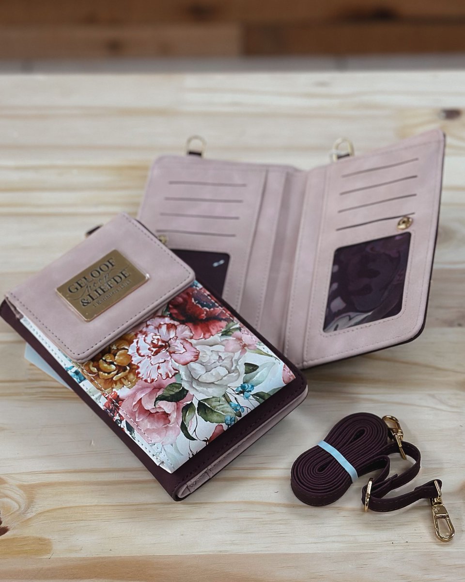 Clayjarsbooks's tweet image. Pragtige afrikaanse reeks beskikbaar. 🌷

Vir enige navrae of bestellings: Whatsapp ons op 064 547 1975.

🕒 Maandag – Vrydag: 10:00 – 16:30
🕒 Saterdag: 09:00 – 13:00

📍 Kruik Gemeente, Hoek van Nelson Mandela Drive &amp;amp; PDP Kruger, Secunda

#scripturebased