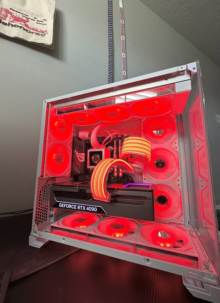 9҉ (@nin7h) on Twitter photo 4090 9800X3D Build Complete ✅
Huge shoutout to <a href="/ReactorGaming_/">Reactor Gaming</a> for hooking it up with the AMD Ryzen 7 9800X3D 4090 9800X3D Build Complete ✅
Huge shoutout to <a href="/ReactorGaming_/">Reactor Gaming</a> for hooking it up with the AMD Ryzen 7 9800X3D
