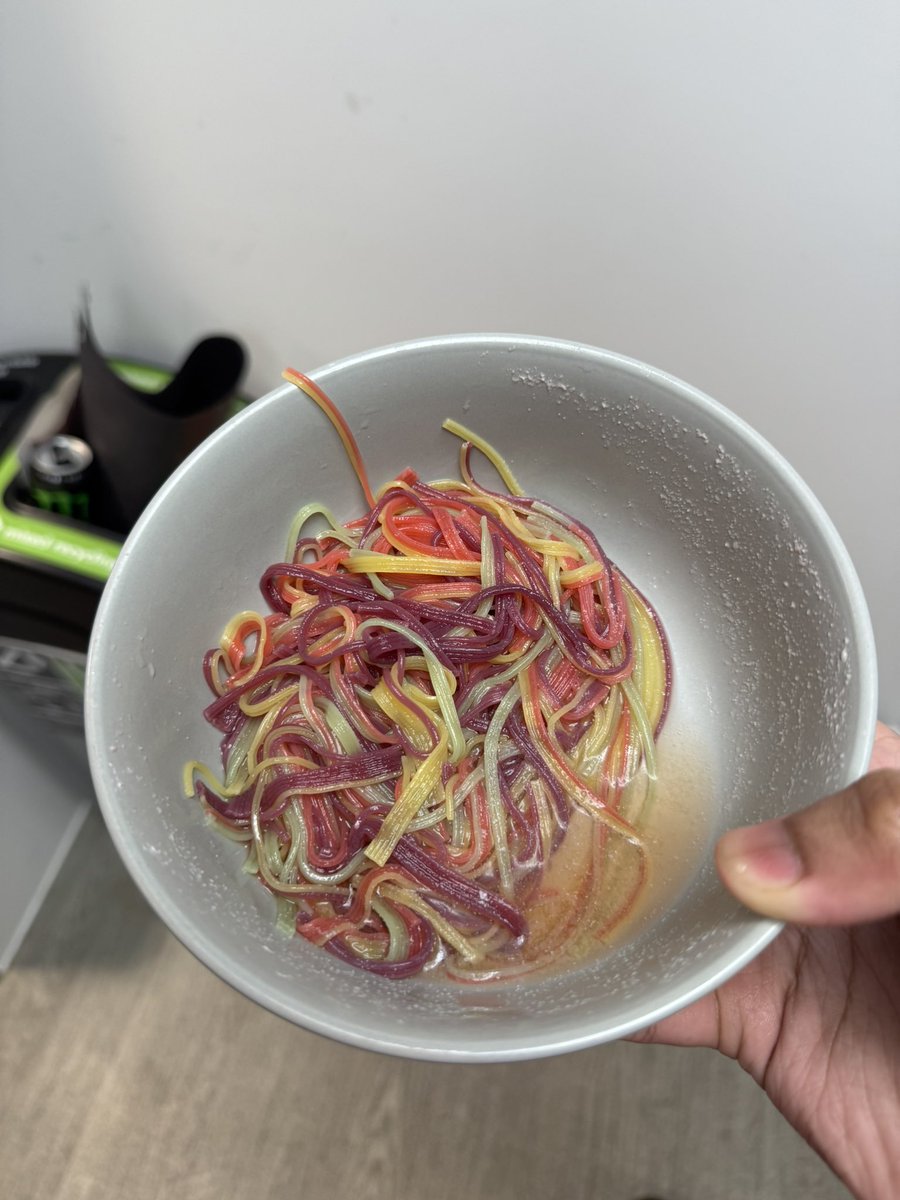 Autumn 💜 tweet media