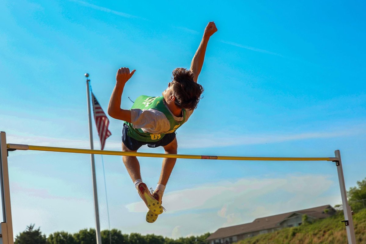Congrats to our own <a href="/BlayneJackson24/">blayne</a> for becoming back 2 back State Champion in high jump!  We are proud of you man!