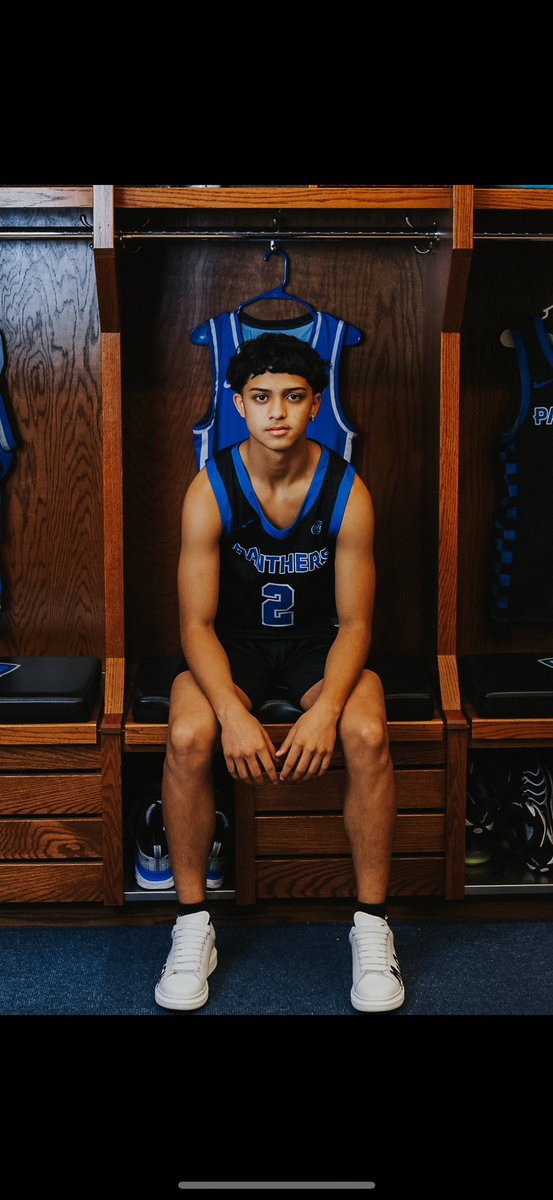 Mikey White (@mik3ywhit3) on Twitter photo After a great talk with coach Mcbride I am blessed to receive an offer from the university of Eastern Illinois! Thank you <a href="/coachcoleman31/">Dennis Coleman</a> <a href="/ONEUPSPORTSC/">ONE UP SPORTS RECRUITING</a>
<a href="/CoachMcBride33/">Richard McBride</a> After a great talk with coach Mcbride I am blessed to receive an offer from the university of Eastern Illinois! Thank you <a href="/coachcoleman31/">Dennis Coleman</a> <a href="/ONEUPSPORTSC/">ONE UP SPORTS RECRUITING</a>
<a href="/CoachMcBride33/">Richard McBride</a>