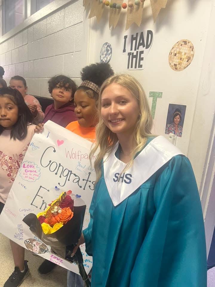 Today, we had the honor of welcoming the Southside High School Class of 2025 back to CMS for their Senior walkthrough! 

Seniors walked the halls in their caps and gowns, greeted with cheers, smiles, and lots of love from students and staff.