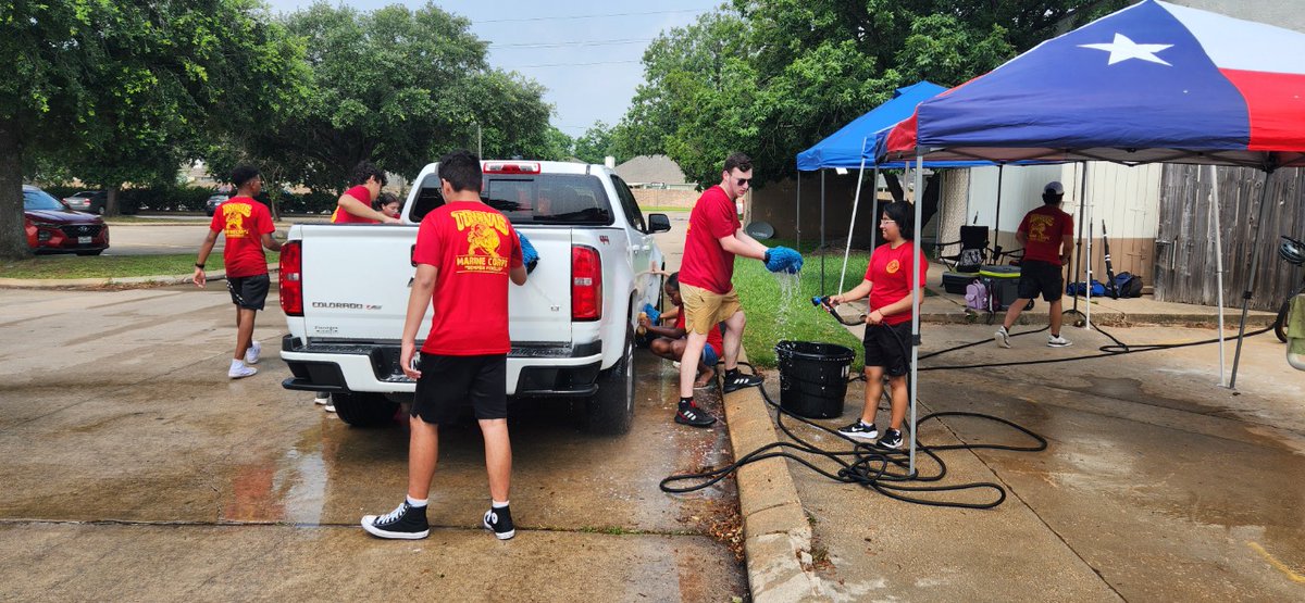 THS_JROTC's tweet photo. The last Car Wash of The 2024-2025 Year at Randall's! Thank you to everyone who supported us and every cadet that came and volunteered, nothing would be possible without everyone's contributions! https://t.co/d4AdhyrKMs