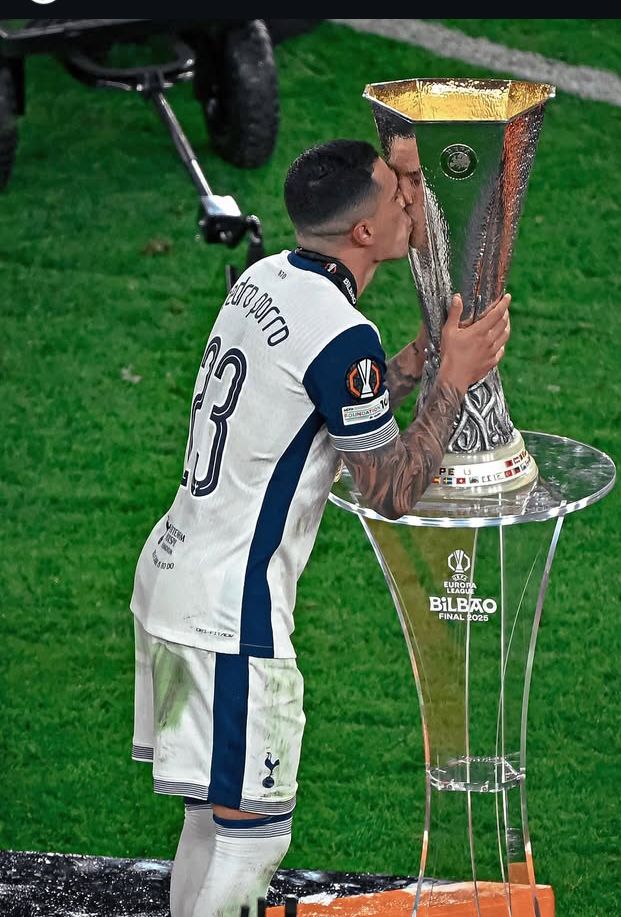 leboo28's tweet photo. 2025 Deserves to be Remembered https://t.co/um87DLSBA7