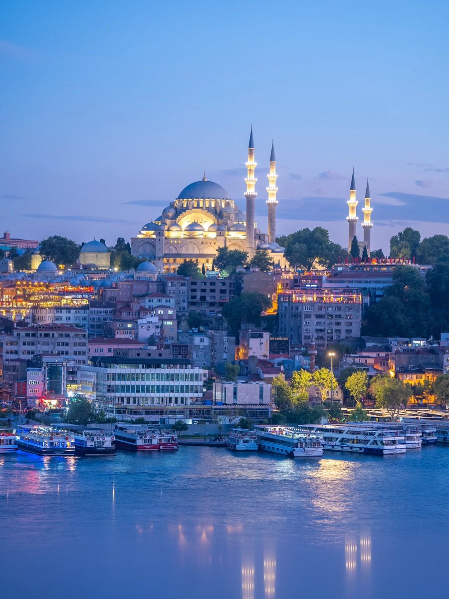 Where silence is golden and the view is priceless
#TurkishNature #VillageViews #GreenTurkey #MountainsAndMeadows