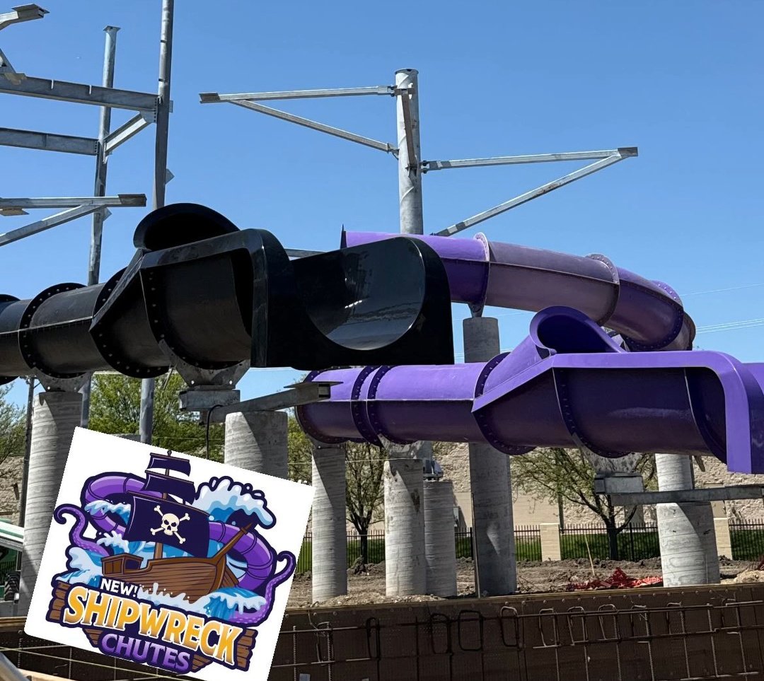 coasterchitchat's tweet photo. A splashing surprise has been shared by @FunPlexOmaha in Omaha, Nebraska! In addition to the under-construction Shipwreck Chutes slides, the park will introduce the Sprayway splash pad this summer.
📸 Fun-Plex
🔗https://t.co/cMexlkU7Gw
#funplexomaha #coasterchitchat #omaha https://t.co/3cUmszlwvk