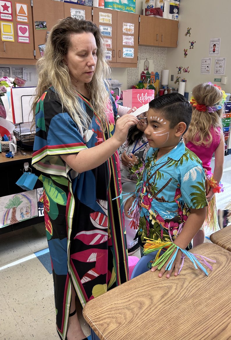 🌎 US Global Experience 🇨🇱🇨🇴🇵🇪 #unitingourworld 3rd Intercultural Event <a href="/MGSDschools/">MGSD schools</a> Diversity, Inclusive Community, Similarities rather than Differences <a href="/ParticipateLrng/">Participate Learning</a> #DualLanguage #AmbassadorTeacher