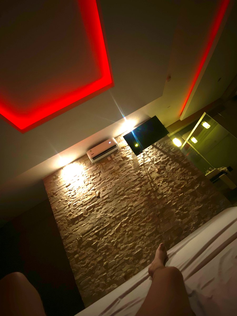 VL170's tweet image. Mitad de semana relajado 😌