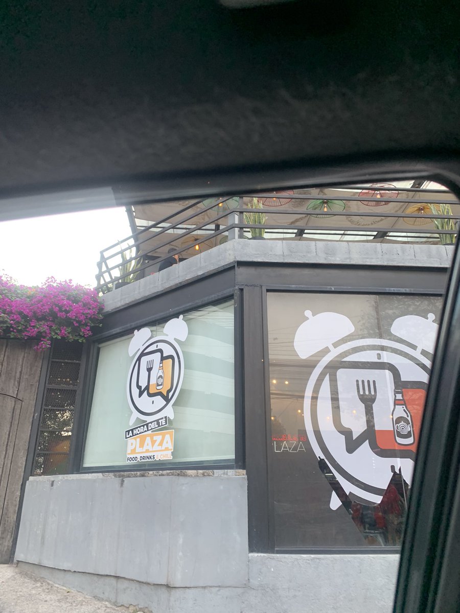 Yo le grité “LLÉVALO AL CUARTO FER! “🤣🤣🤣 <a href="/ca_acosta/">Carlos Andrés Acosta</a> <a href="/luislarahn/">Luis Lara</a> #LHTFM