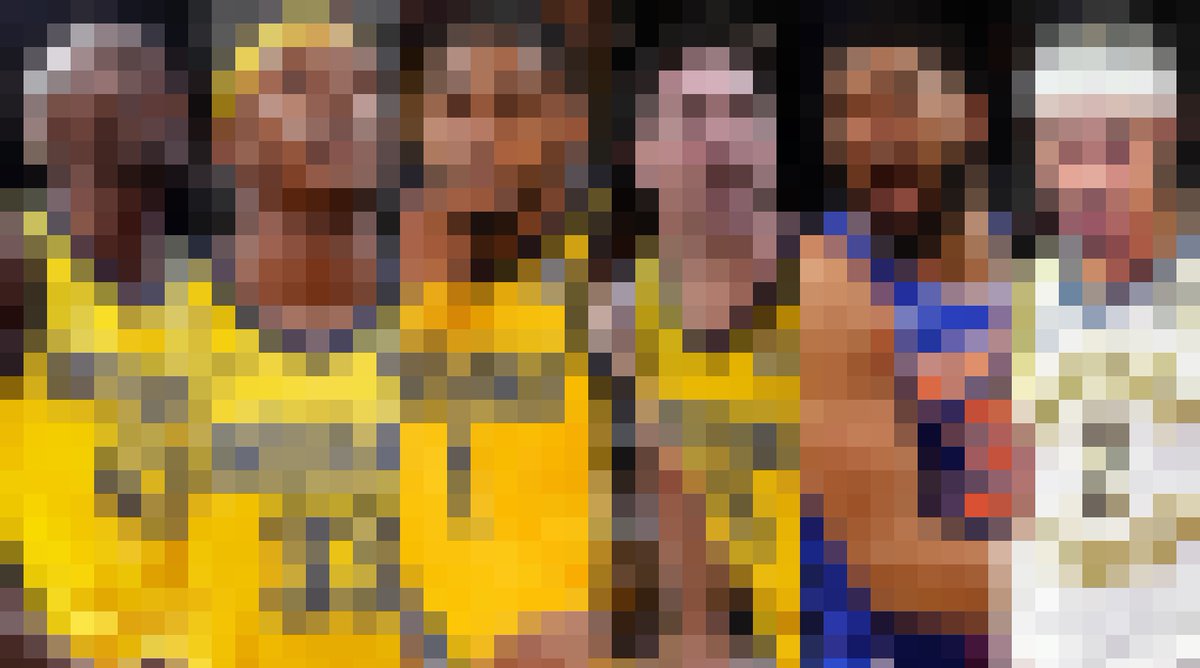 SpideyParlay's tweet photo. 1 LIKE AND I DROP THIS BETTING CARD ❤️⤵️

i bet none of you can guess the players off the blurred images 🫣 https://t.co/HJWmlMs7j5
