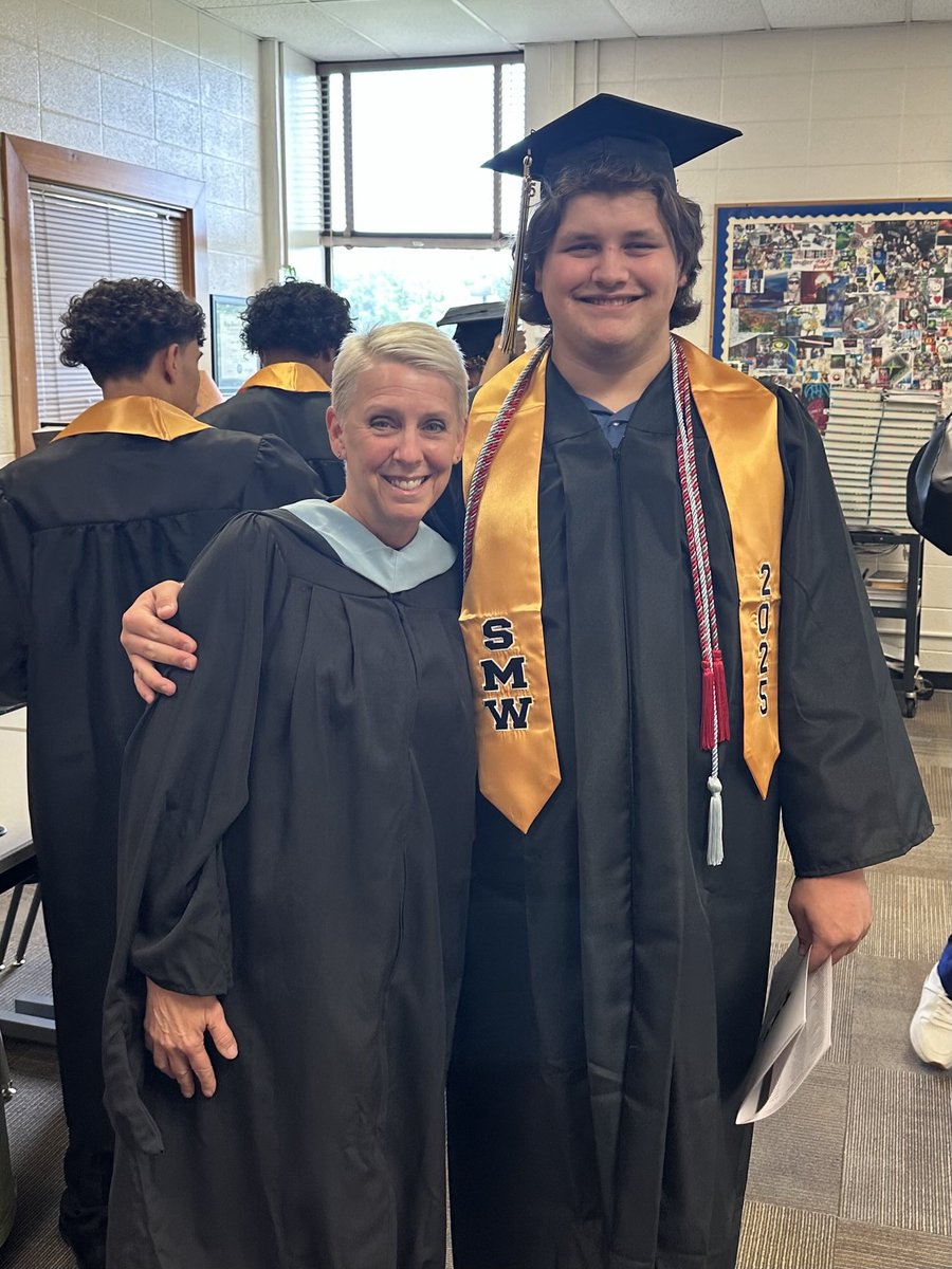 SMWestDebate's tweet photo. Stowers and Adams!  Thanks for everything. Abe and Octavius!  You rock!  ❤️ you all! https://t.co/ERblMT31Z0