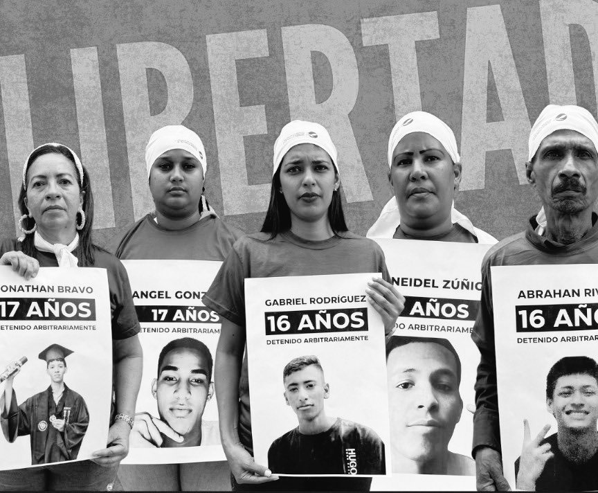 Comité por la Libertad de los Luchadores Sociales (@libertadluchsoc) on Twitter photo SIGUEN PRESOS | En Venezuela hay 5 adolescentes encarcelados por ejercer su derecho a la protesta. Sus vidas están en peligro ya que las condiciones de su encarcelamiento son inhumanas. Exigimos #LiberenALos5Adolescentes SIGUEN PRESOS | En Venezuela hay 5 adolescentes encarcelados por ejercer su derecho a la protesta. Sus vidas están en peligro ya que las condiciones de su encarcelamiento son inhumanas. Exigimos #LiberenALos5Adolescentes