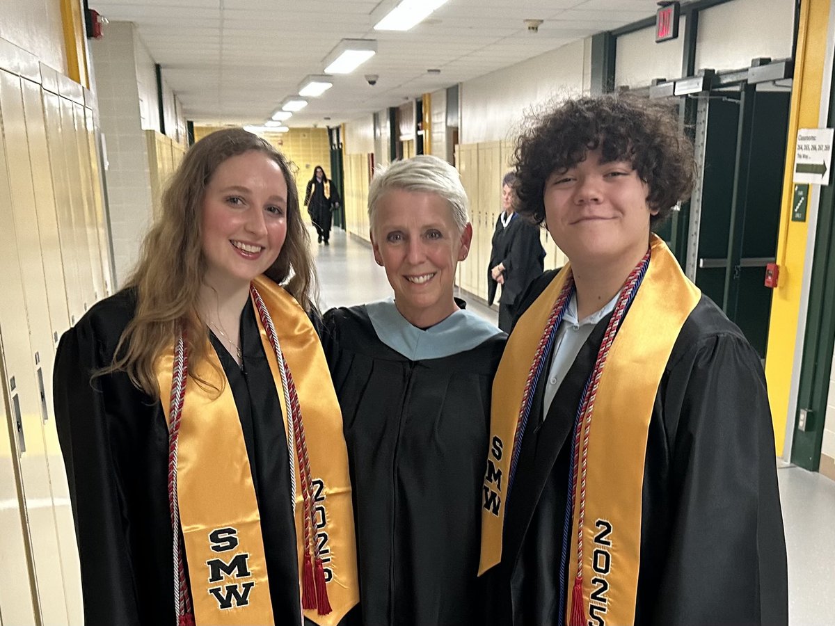 I am so going to miss these kittens!  Ella 🔥 Grayson 🎤