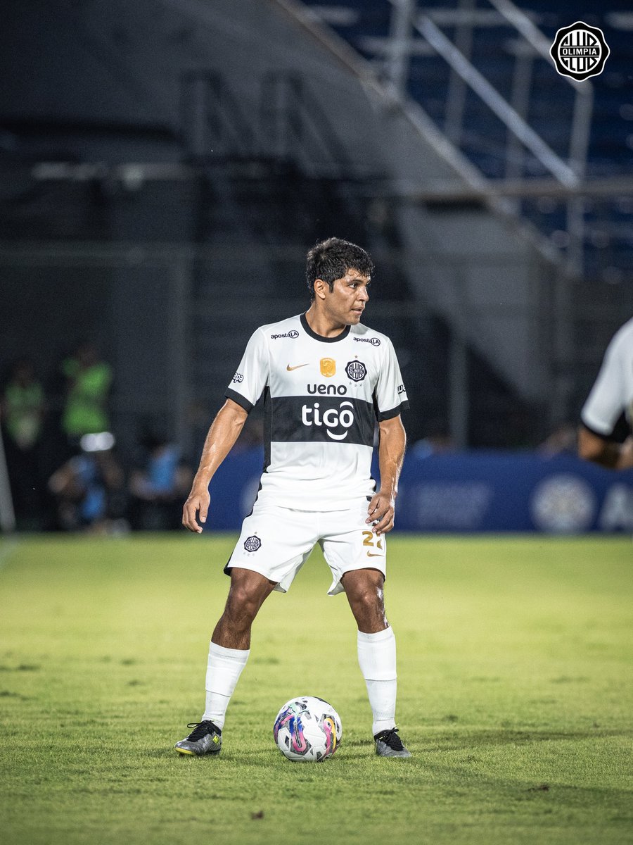 ⚽️ 𝐓𝐨𝐫𝐧𝐞𝐨 𝐀𝐩𝐞𝐫𝐭𝐮𝐫𝐚 𝟐𝟎𝟐𝟓.

45’ | 0-1 | Las primeras variantes en el conjunto franjeado.

⬆️ Lucas Pratto y Alberto Espínola.
⬇️ Alex Franco y Robert Rojas.

#OlimpiaLibertad
#SoyDelOlimpia ⚪️⚫️⚪️