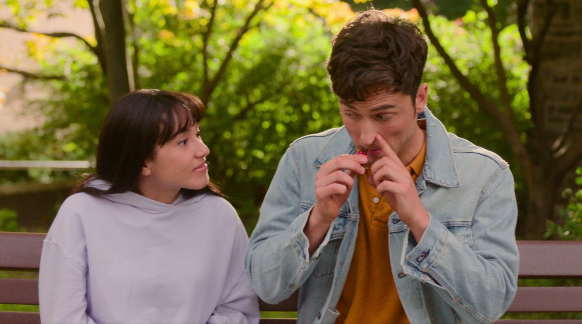 danpersil's tweet photo. Ist das Poppers, oder? #overcompesating https://t.co/NNheqlTWGF