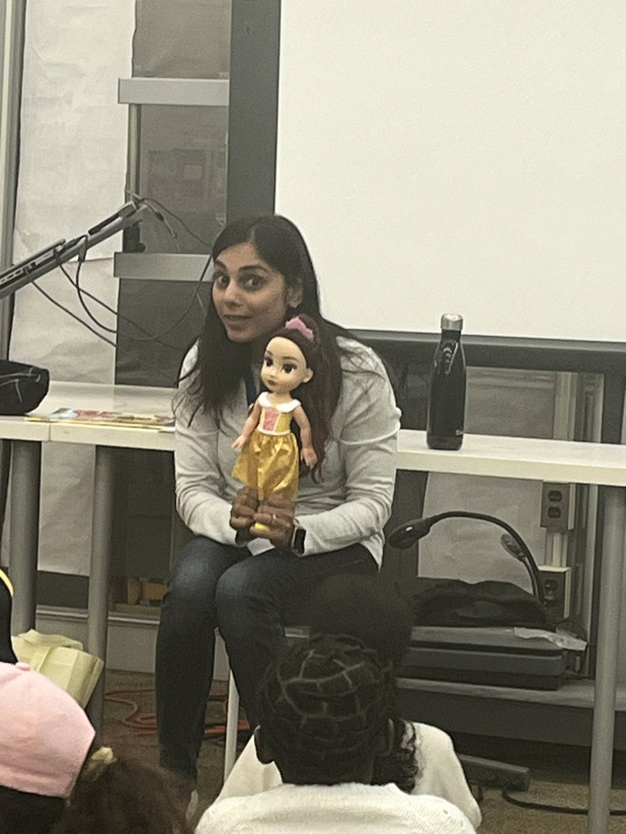 Albion Heights JMS (K-8) TDSB LC1/FOS1 (@albionheights) on Twitter photo Author, Parent, Registered Nurse & Diabetic Educator Puja Patel read her book “Leila and DeeDee”.
An inspiring & joyful story about a child managing her Diabetic Journey! A great way to encourage children to normalize their condition in any setting!
<a href="/LC1_TDSB/">Learning Centre 1</a>
<a href="/EarlyYearsTDSB/">TDSB Early Years</a> Author, Parent, Registered Nurse & Diabetic Educator Puja Patel read her book “Leila and DeeDee”.
An inspiring & joyful story about a child managing her Diabetic Journey! A great way to encourage children to normalize their condition in any setting!
<a href="/LC1_TDSB/">Learning Centre 1</a>
<a href="/EarlyYearsTDSB/">TDSB Early Years</a>