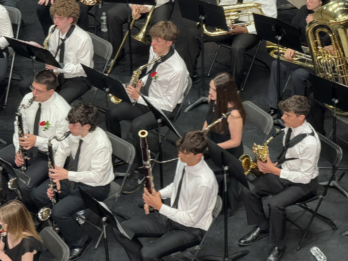 #eiMusic students are outstanding <a href="/eischools/">East Islip UFSD</a>   Tonight we start with honors wind ensemble. Then honors choir and honors symphony orchestra closes the night  #eipride