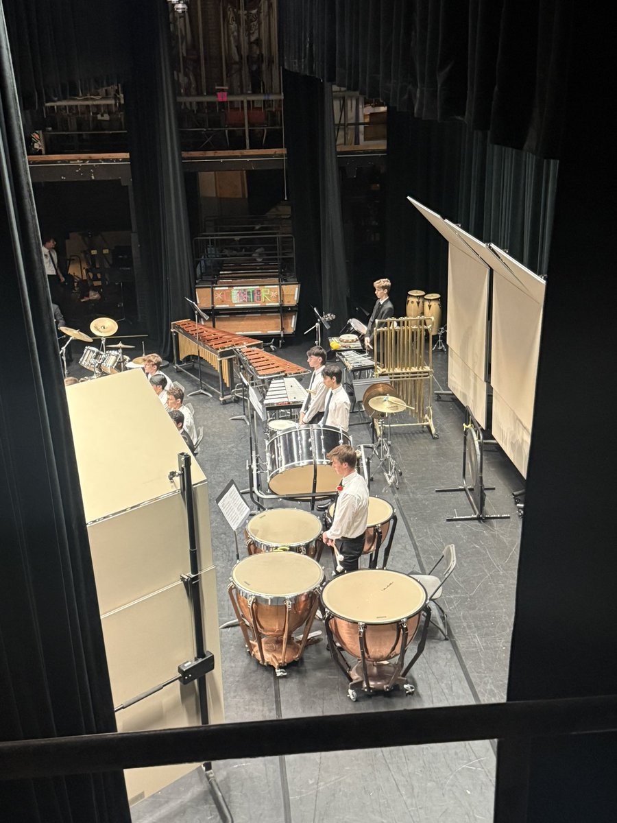 #eiMusic students are outstanding <a href="/eischools/">East Islip UFSD</a>   Tonight we start with honors wind ensemble. Then honors choir and honors symphony orchestra closes the night  #eipride