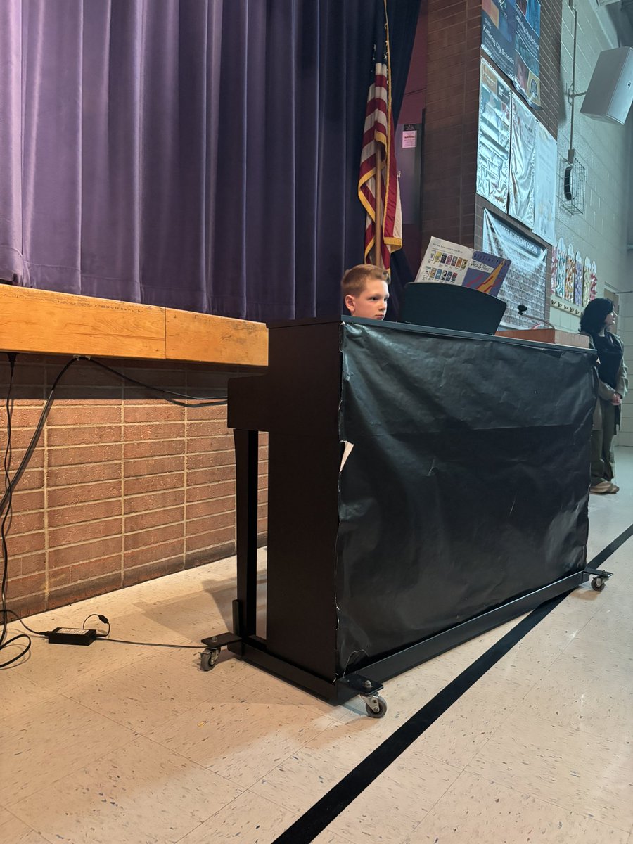 Jennifer Paxson Prass Elementary Principal (@prasspaxson) on Twitter photo Got talent? Prass 5the grade students do! They showed courage and creativity during talent show performances! <a href="/KetteringSchls/">KetteringSchools</a> ๐๐ผ๐ซถ๐ป๐คโบ๏ธ Got talent? Prass 5the grade students do! They showed courage and creativity during talent show performances! <a href="/KetteringSchls/">KetteringSchools</a> ๐๐ผ๐ซถ๐ป๐คโบ๏ธ
