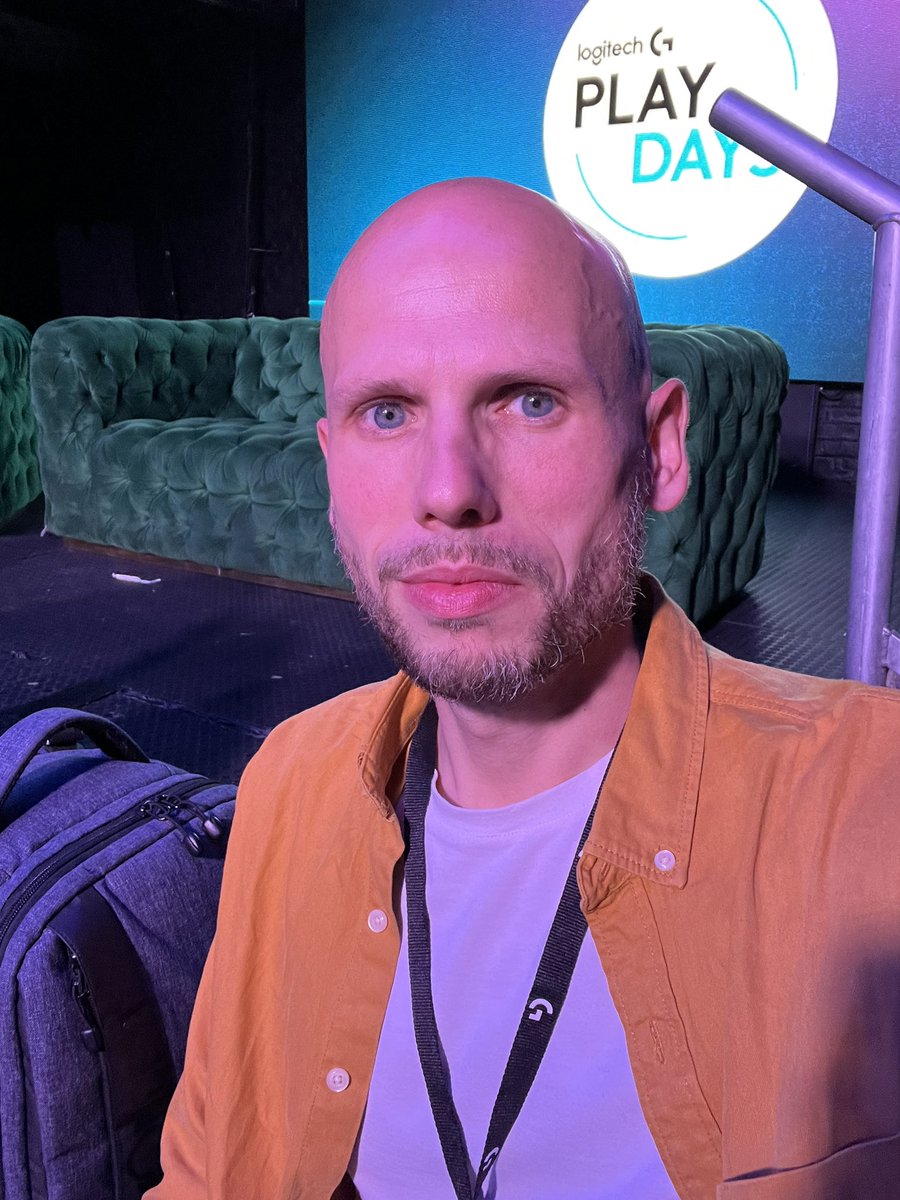 charmthegamer's tweet image. So grateful for the invite from @sparkiiro_ and @DannyCartelClay to the @LogitechGUK Masterclass. Spending time with so many talented creators never fails to inspire. Here’s a picture of me looking haunted. It was the end of a long day! [ad/invite] #LogitechGPLAYDays