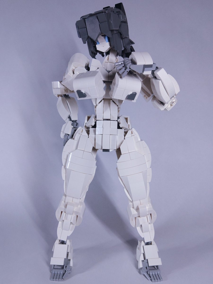 DSLC312011's tweet photo. おはようございます。レゴでロボ娘を作っている人です。いつも沢山のリポストといいね、本当にありがとうございます。こちらが最新版のプロトタイプさんです。
#LEGO #レゴ https://t.co/G7fBURc7a0