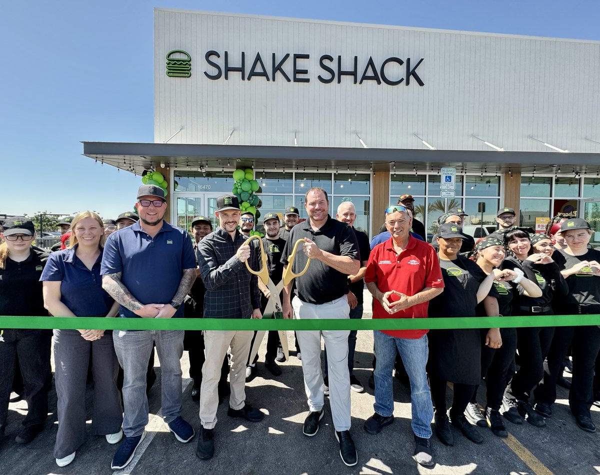 Surprise Economic Development (@surpriseecondev) on Twitter photo Councilmember Patrick Duffy, Councilmember Earle Greenberg, Economic Development Director Jeanine Jerkovic, and Economic Development Assistant Director Mike Hoover, joined <a href="/shakeshack/">SHAKE SHACK</a> General Manager Jonathan Cowan today for a ribbon cutting celebration of the opening of their Councilmember Patrick Duffy, Councilmember Earle Greenberg, Economic Development Director Jeanine Jerkovic, and Economic Development Assistant Director Mike Hoover, joined <a href="/shakeshack/">SHAKE SHACK</a> General Manager Jonathan Cowan today for a ribbon cutting celebration of the opening of their