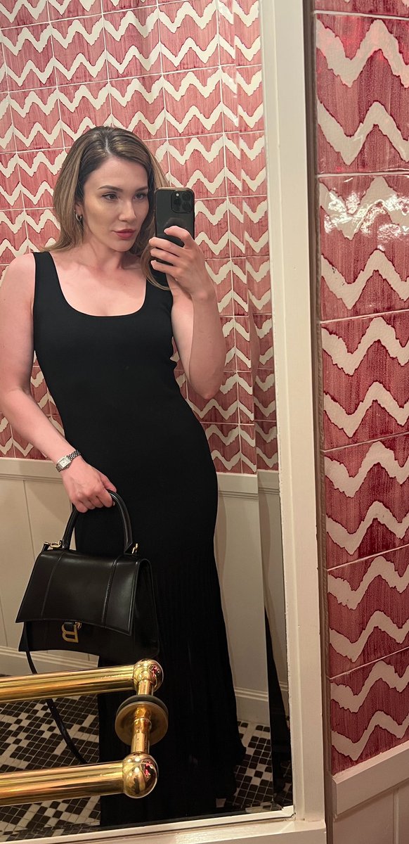 Mistress on vacation 🏖️🍾✈️