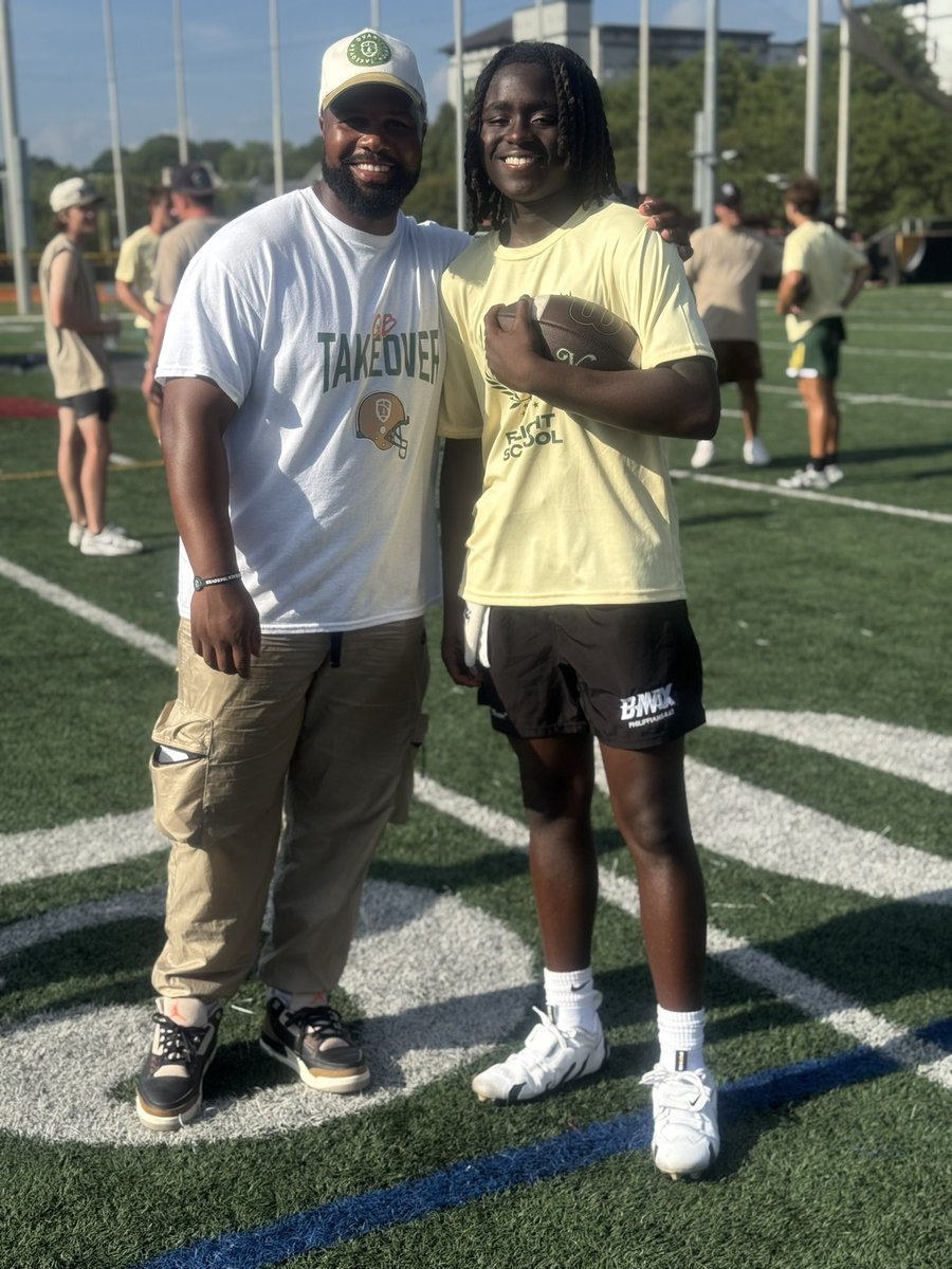 Bmax_thedux's tweet image. Blessed with an opportunity to learn &amp;amp; compete with some of the best last weekend @QuincyAvery QBT Flight School. Thanks 2 all the coaches for this opportunity! #Blessed #Grateful #BrickbyBrick