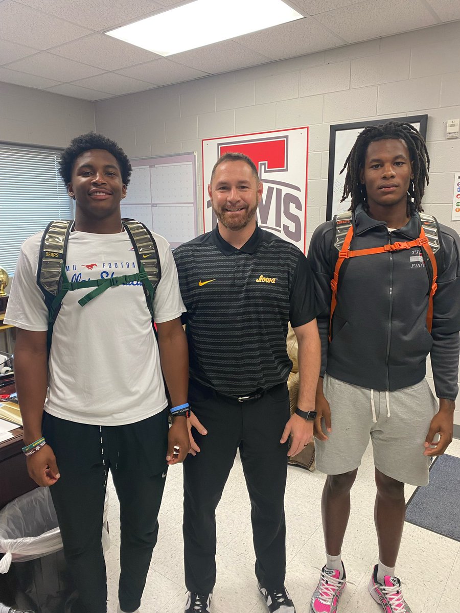 Thanks Iowa for the visit <a href="/chris_polizzi/">Chris Polizzi</a>