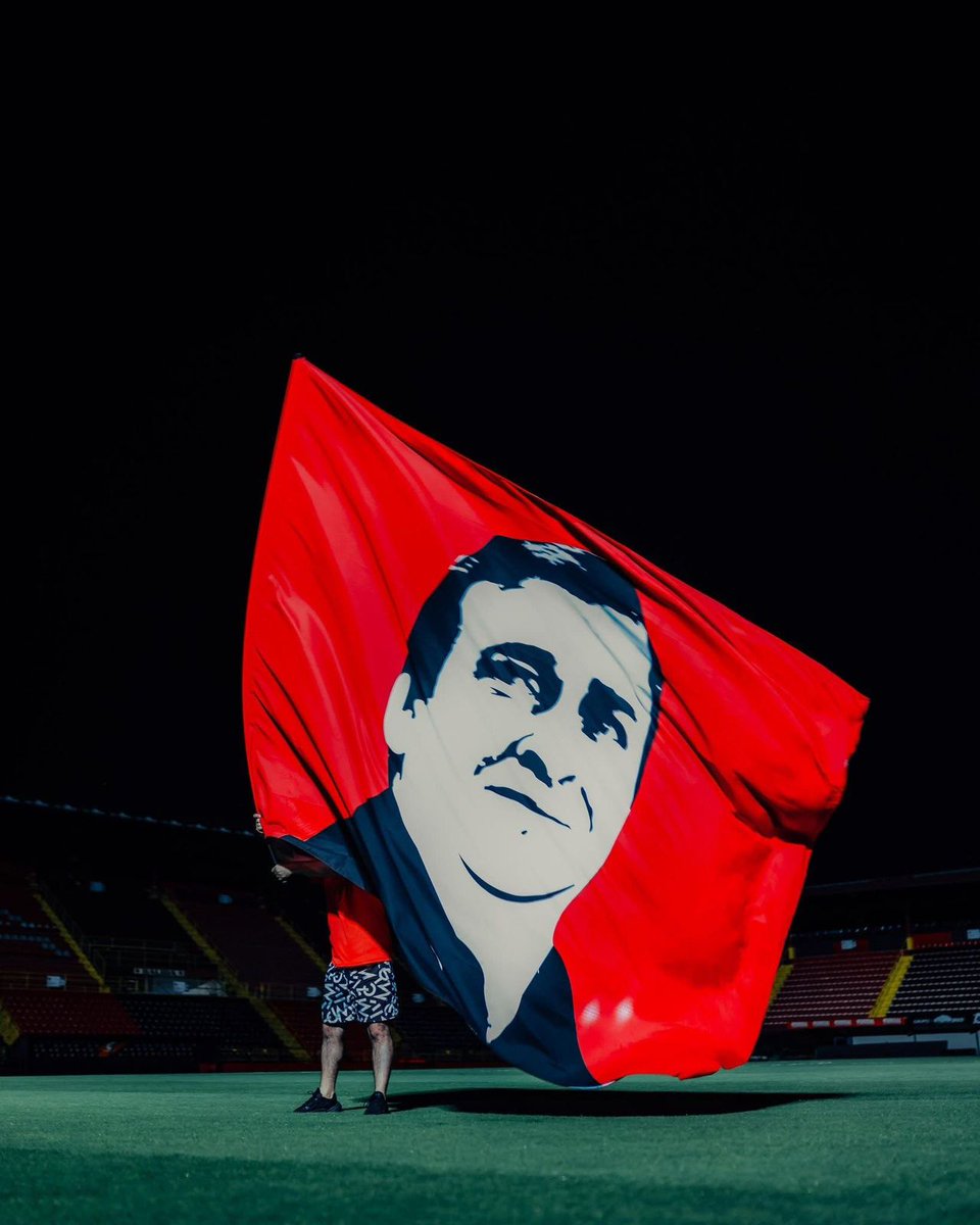 Maes no puedo explicar lo que amo a este señor.