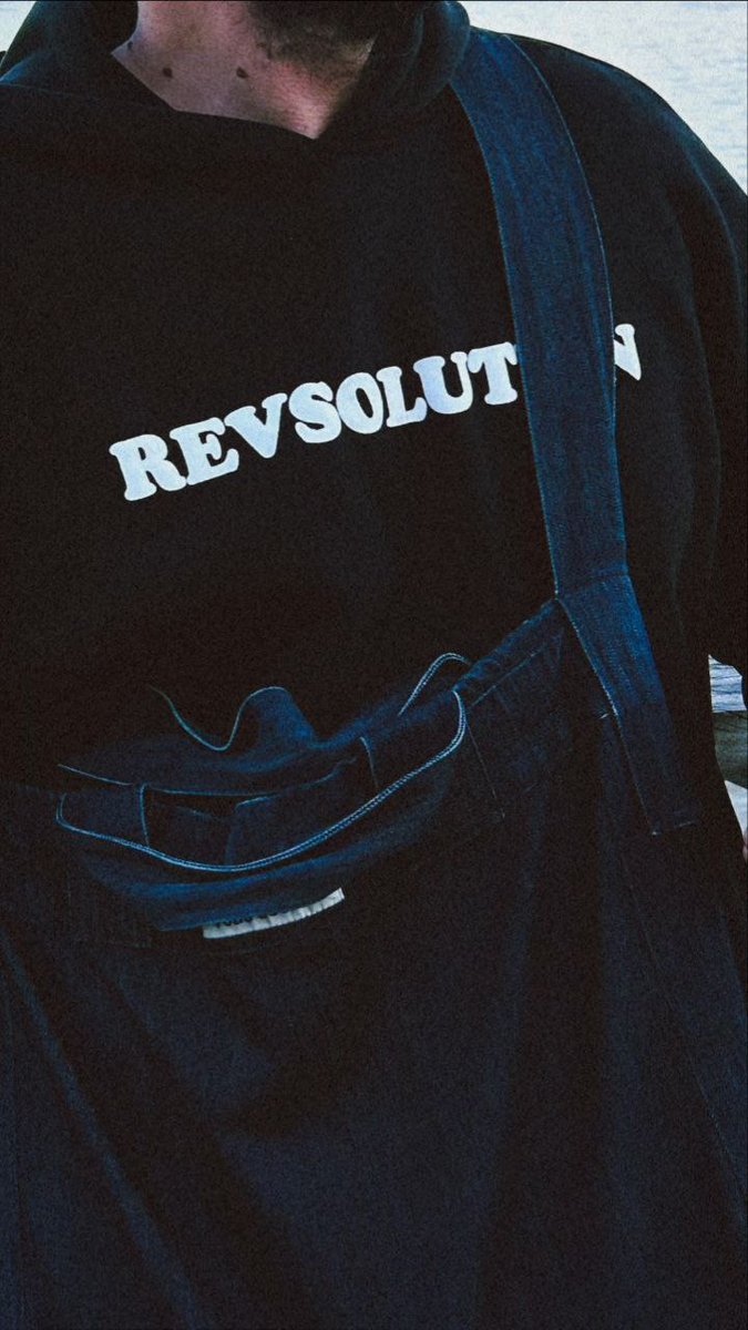 💭"REVSOLUTION"
