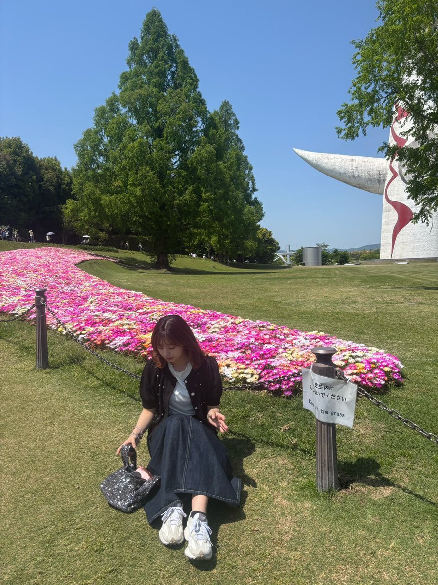 08ST_ROZE's tweet photo. GWに万博公園行ったのでも上げとこう💭🩷
前までは自撮りよくしてたのにここ最近まっったく写真を撮らなくなった、、笑
20代に入ってだいぶ落ち着きました😹💖 https://t.co/ybI4hisCw1